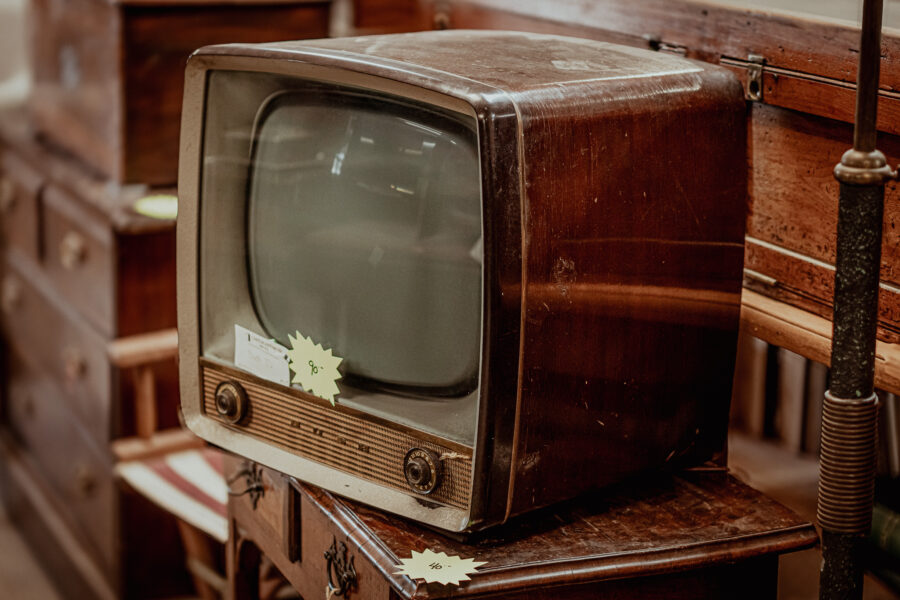 Mid-20th century wooden box television on display at Castle Antiques Haliburton Ontario.